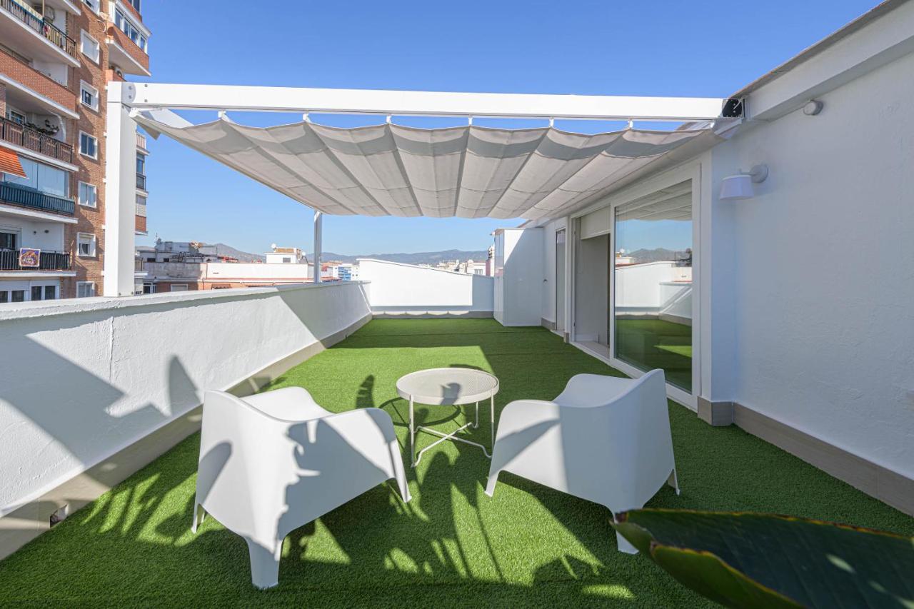Wintowinrentals Exclusivo Atico Cerca De La Playa. Малага Экстерьер фото